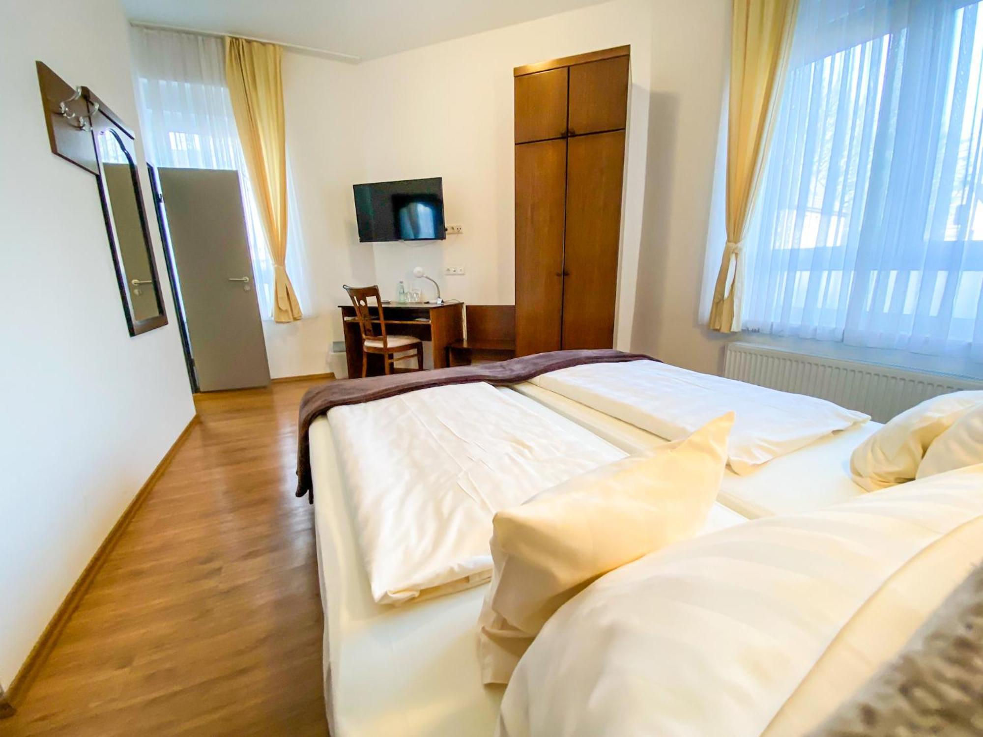Hotel Waldschloesschen مولهايم ان الرور دير المظهر الخارجي الصورة