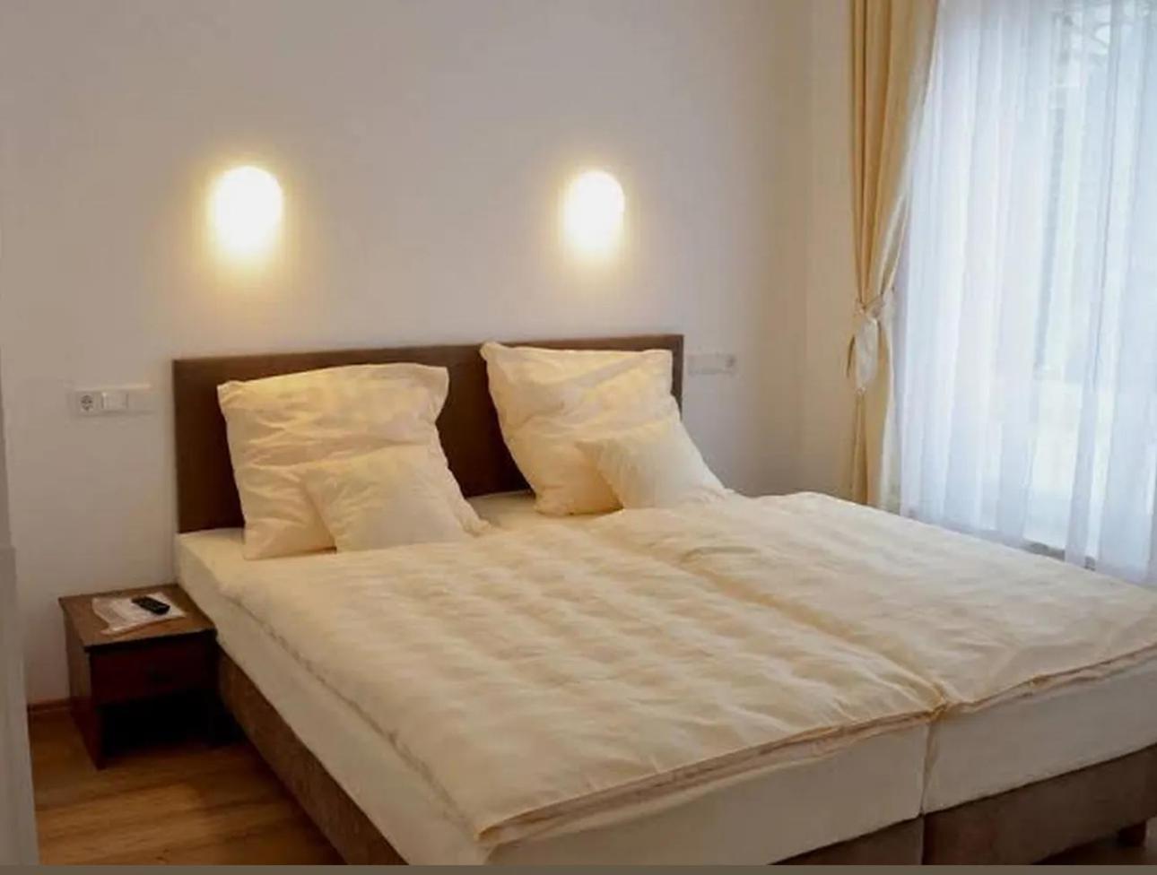 Hotel Waldschloesschen مولهايم ان الرور دير المظهر الخارجي الصورة