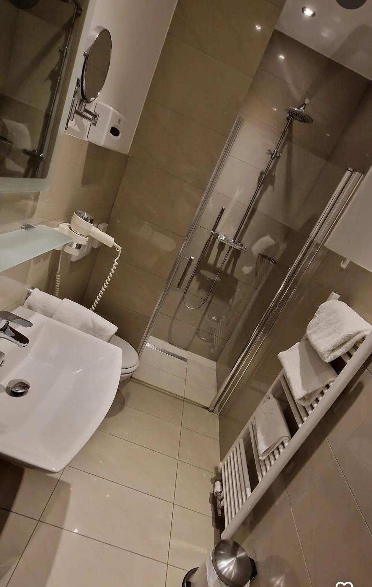 Hotel Waldschloesschen مولهايم ان الرور دير المظهر الخارجي الصورة