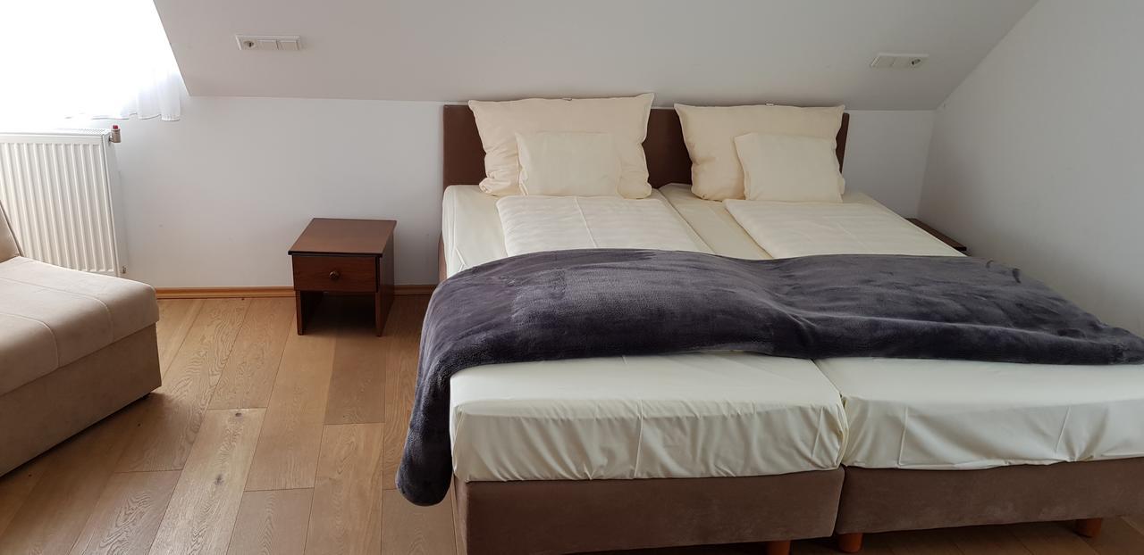 Hotel Waldschloesschen مولهايم ان الرور دير المظهر الخارجي الصورة